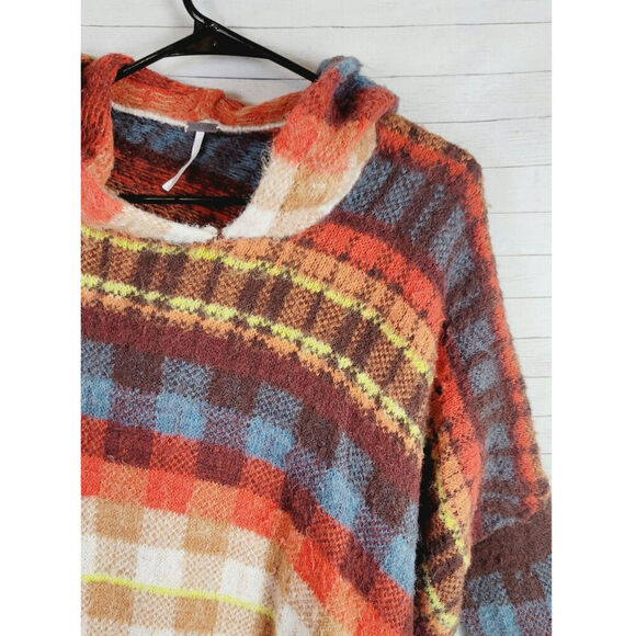 Free People Ainsley Plaid Hooded Wool Blend Poncho in Apple Cider Combo, sz S - Picture 3 of 16